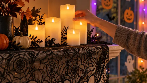 5 Halloween Decorations for People Short on Time